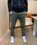 Pantalón Cargo Casual – Confort y Versatilidad para el Día a Día